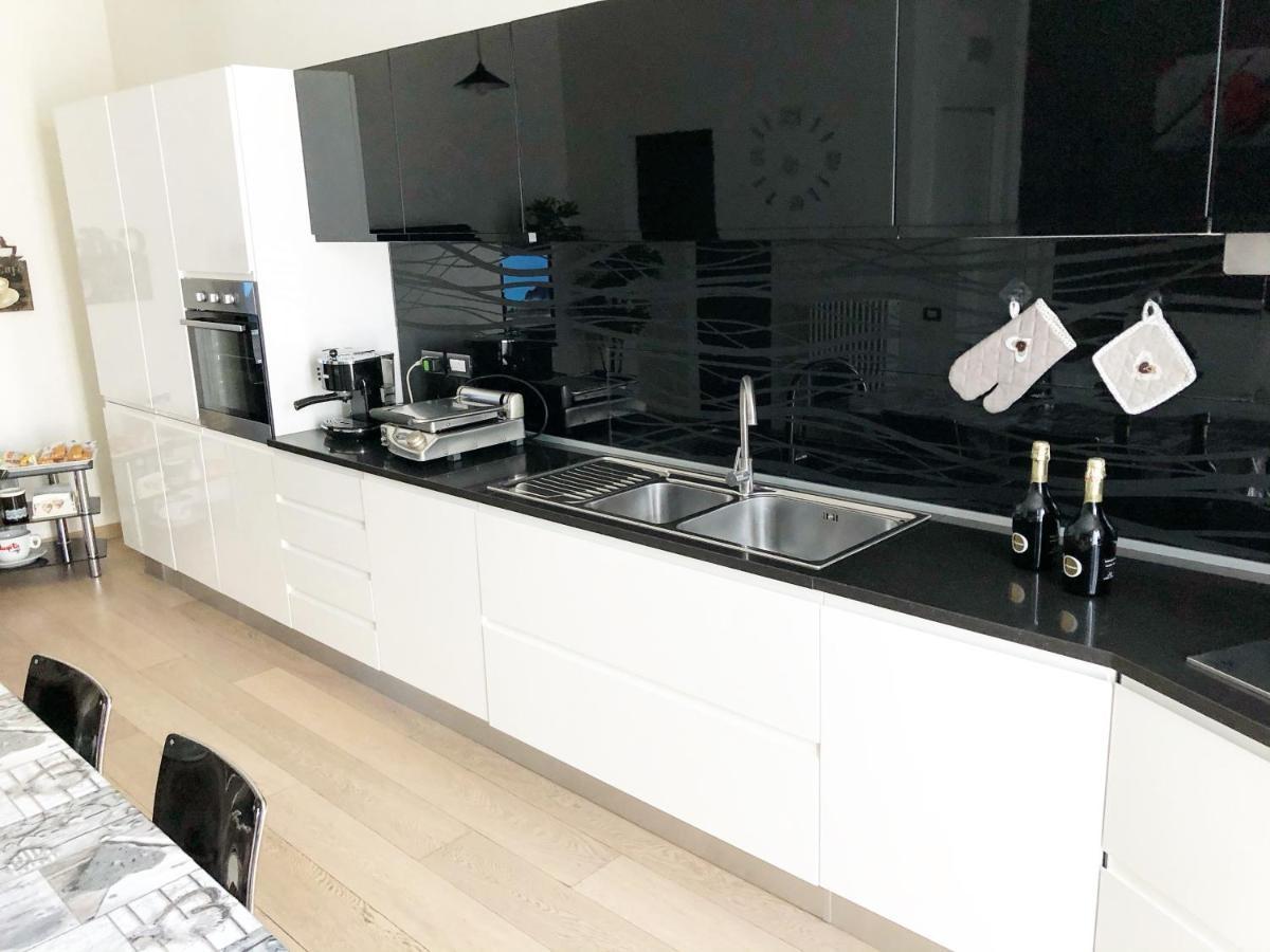 Apartment Deluxe Sassi Di מטרה מראה חיצוני תמונה